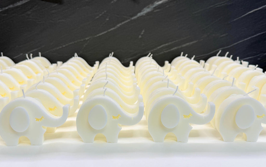 ELEPHANT CANDLE ODORLESS/christening favors/birth/children's birthday/baby shower/communion/Safari/confirmation/guest gift