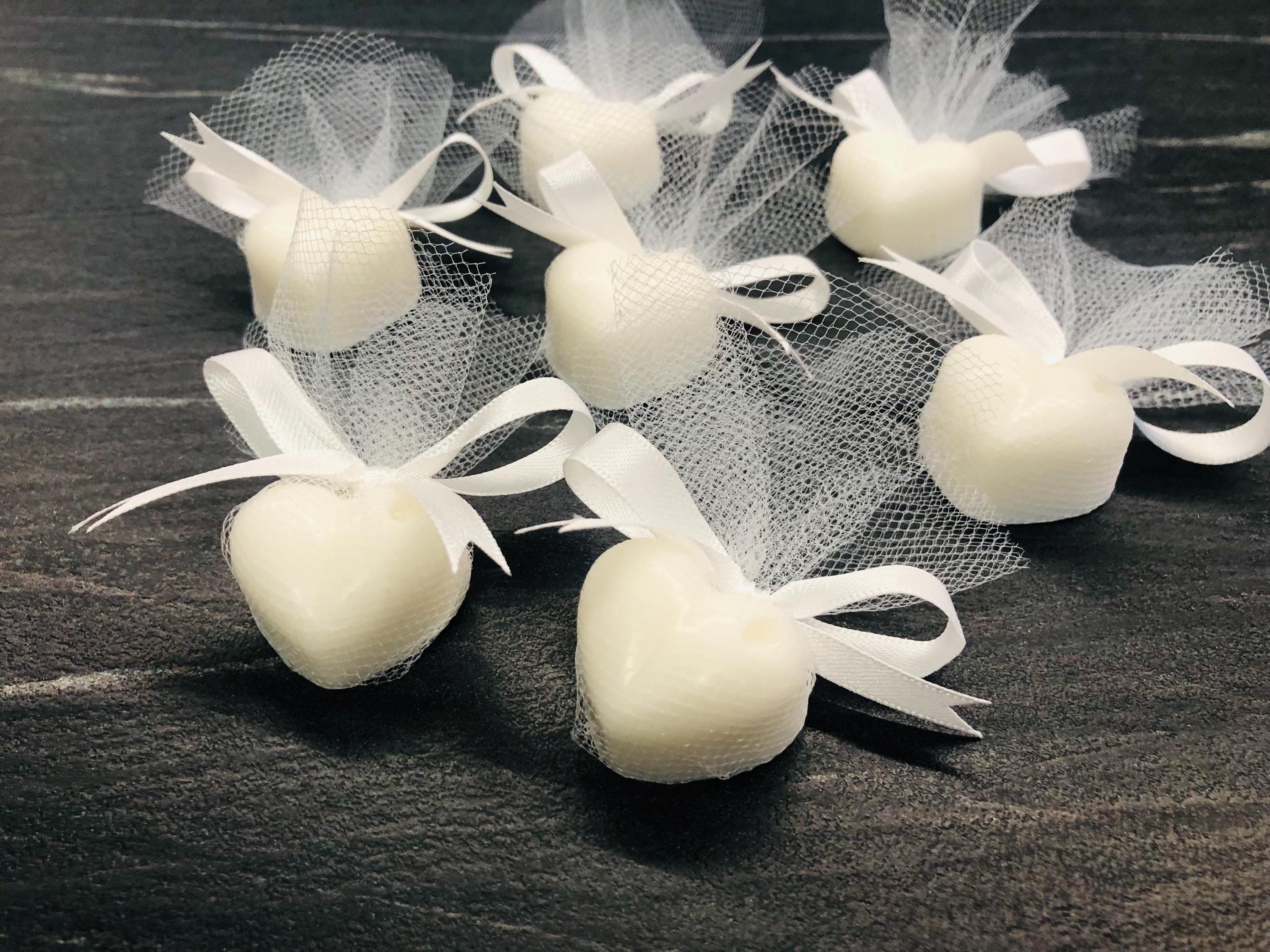 SAVON en forme de Cœur avec tulle/MARQUE-PLACE MARIAGE/petits savons/marque-place personnalisé/petits cadeaux pour les invités