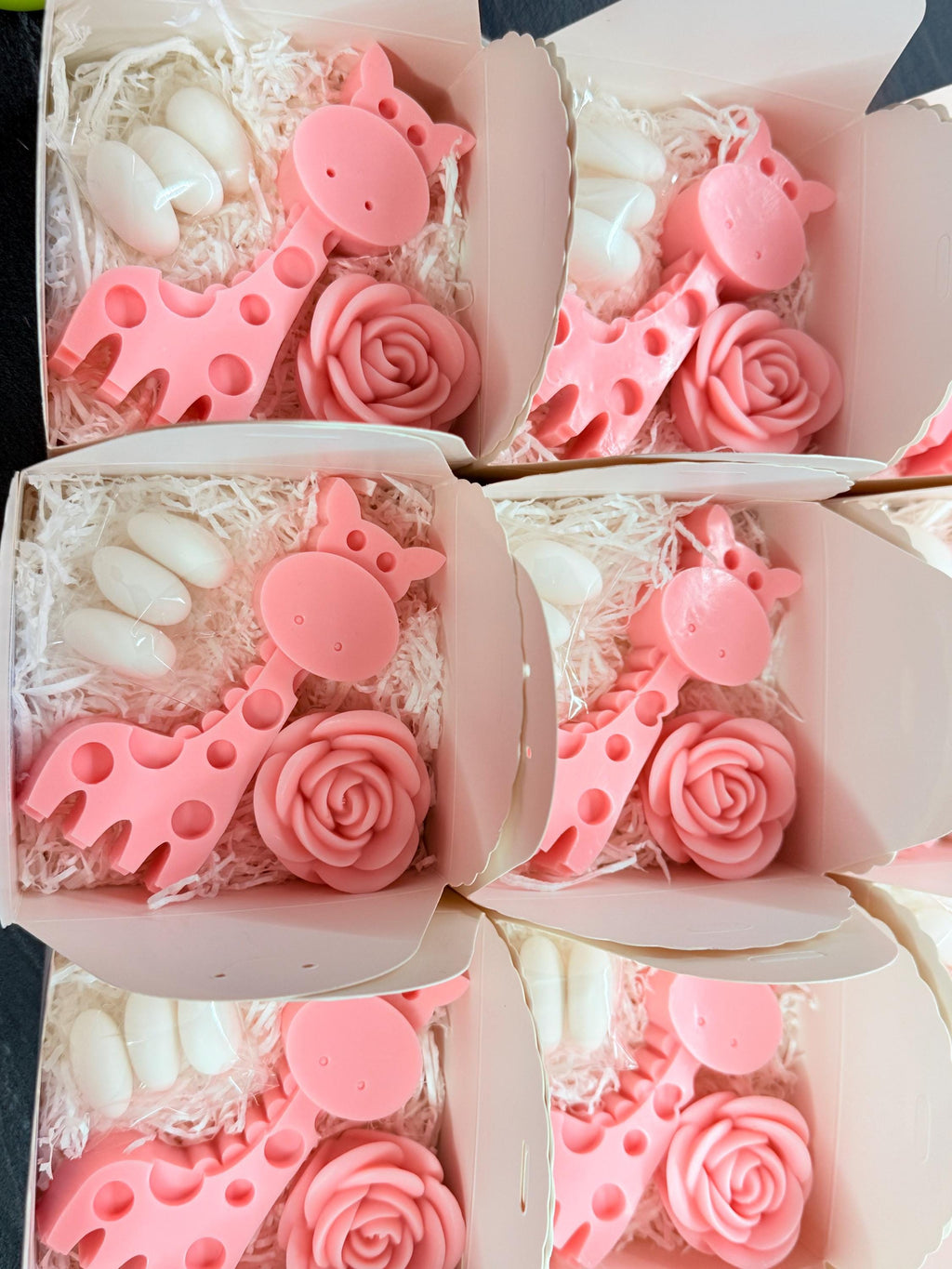 SAPONE "GIRAFFA+ ROSA" con scatola,confetti e tag personalizzato