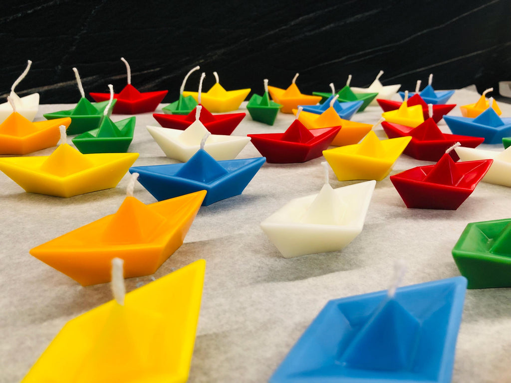 SCENTED BOAT CANDLE/christening favors/birth/baby shower/children's birthday/communion/confirmation/wedding/soy wax/handmade
