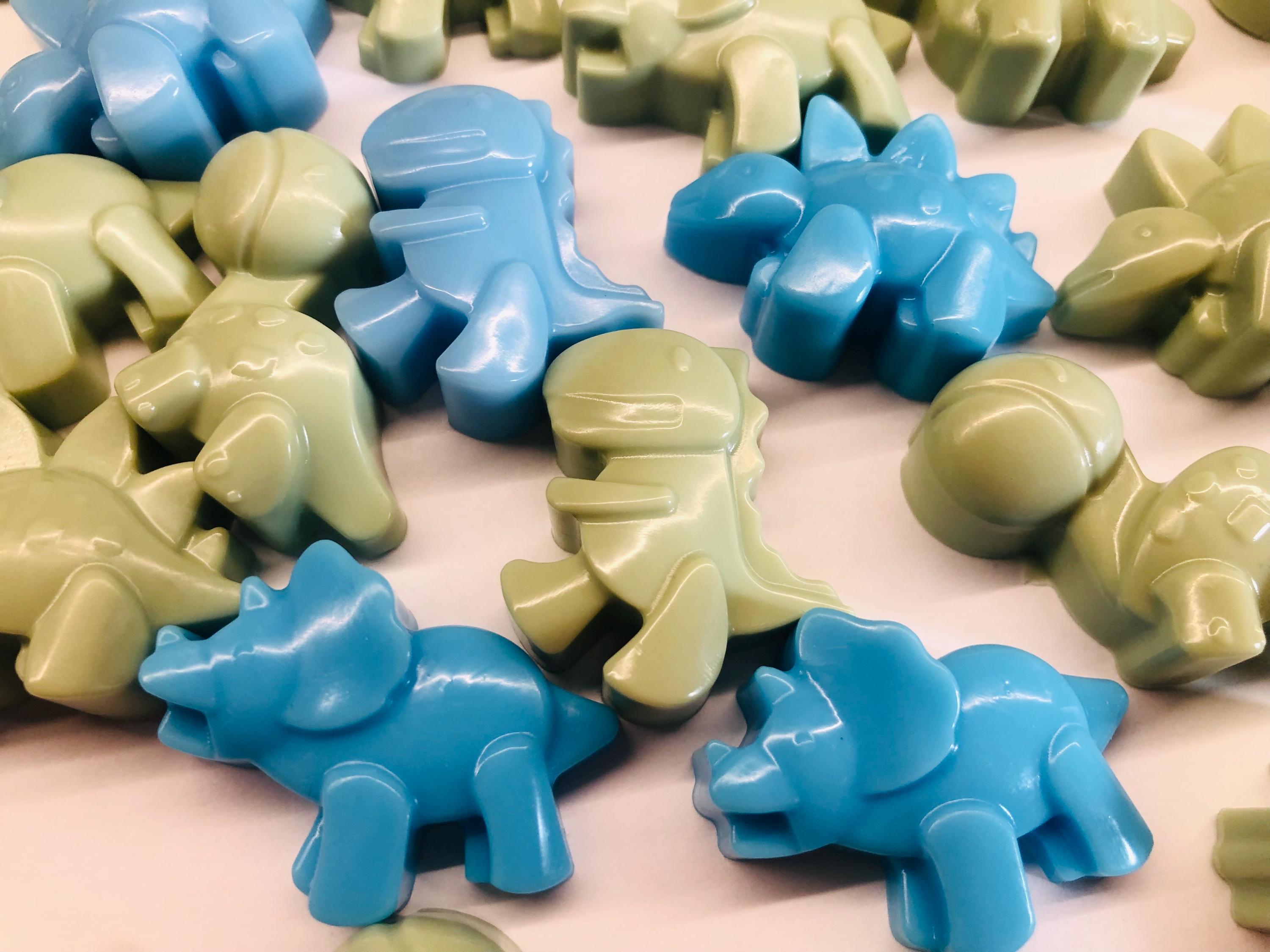 CUSTOMIZED DINOSAUR SOAP MIX WITHOUT PACKAGING