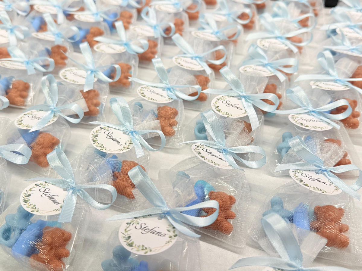 Mini Sapone "NASCITA" con sacchetto di organza,5 confetti cuoricino e tag personalizzato