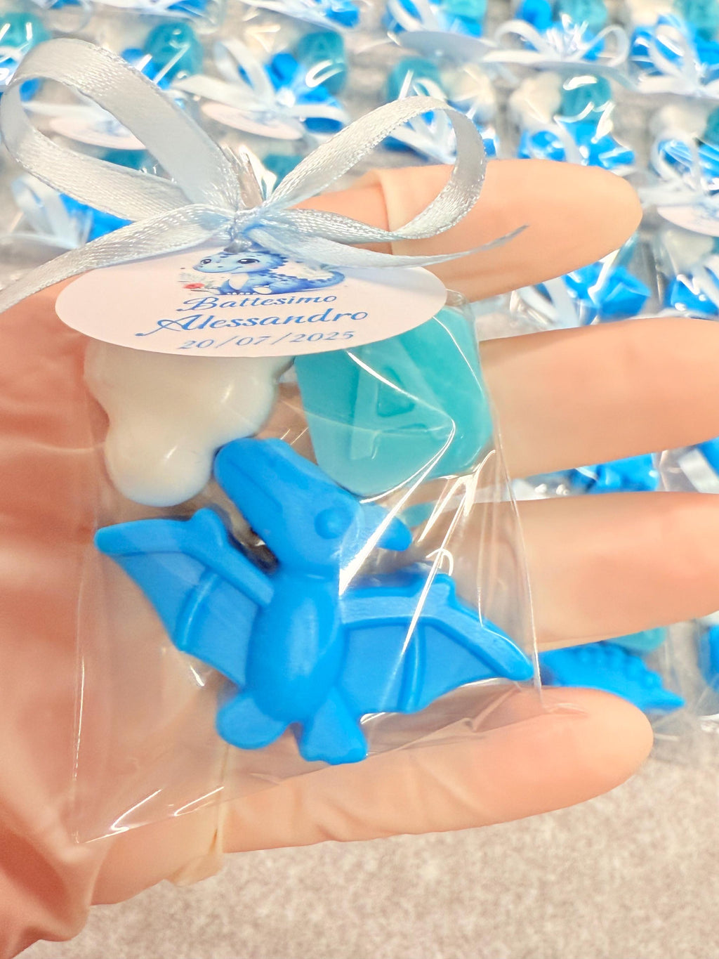 MÉLANGE de 3 SAVONNETTES avec sachet transparent/dragées baptême/naissance/baby shower/anniversaire enfants/dinosaure/nuage/lettre/
