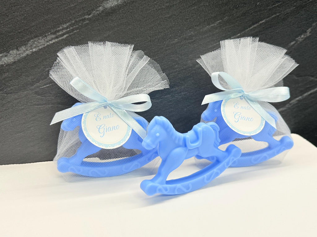 SAVON "CHEVAL à BASCLUE" avec tulle et étiquette personnalisée