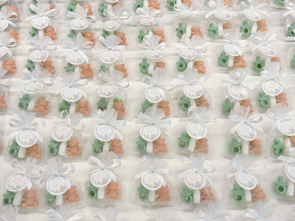 Mini Sapone "NASCITA" con sacchetto di organza,5 confetti cuoricino e tag personalizzato