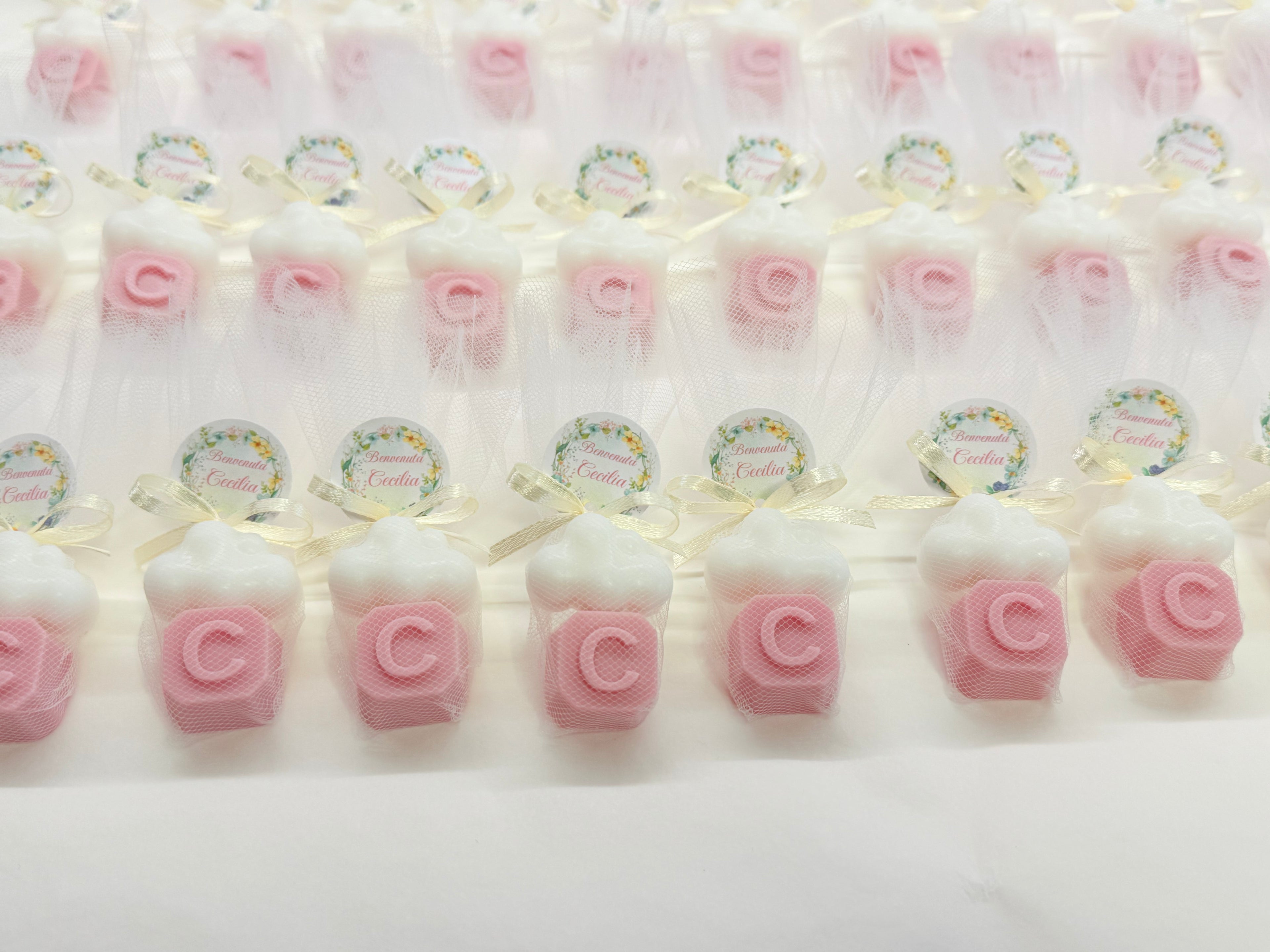 Sapone "NUVOLETTA + LETTERA" con Tulle e Tag Personalizzato