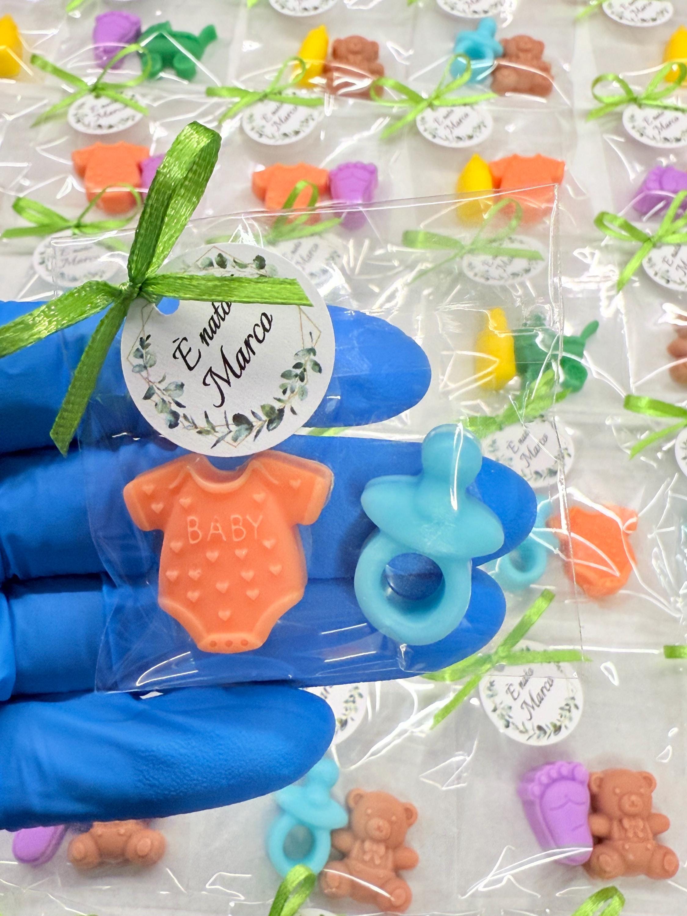 Lot de mini-savons "Naissance" avec sachet transparent et étiquette personnalisée