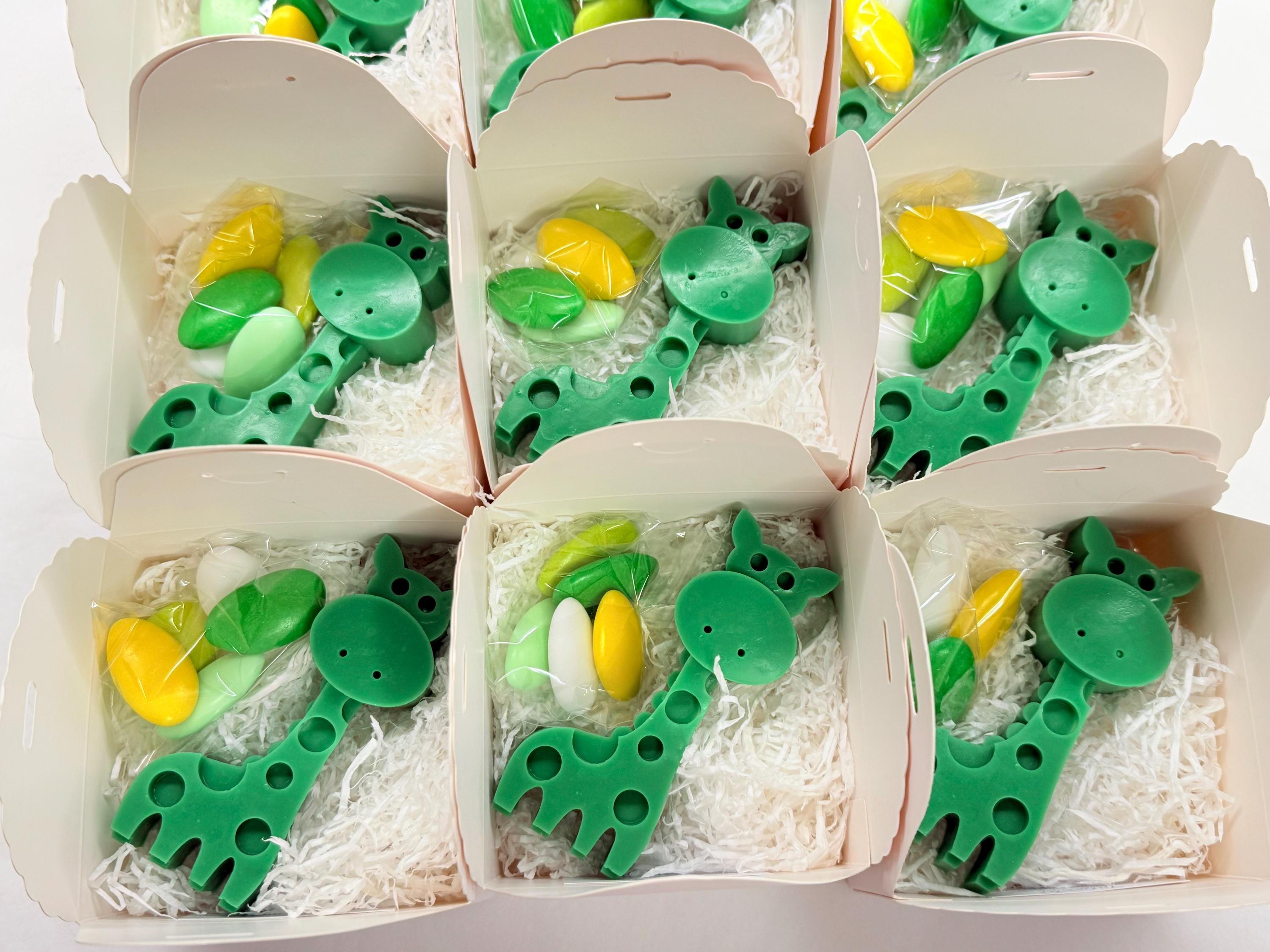 "GIRAFFE" SOAP with box, confetti, and personalized tag