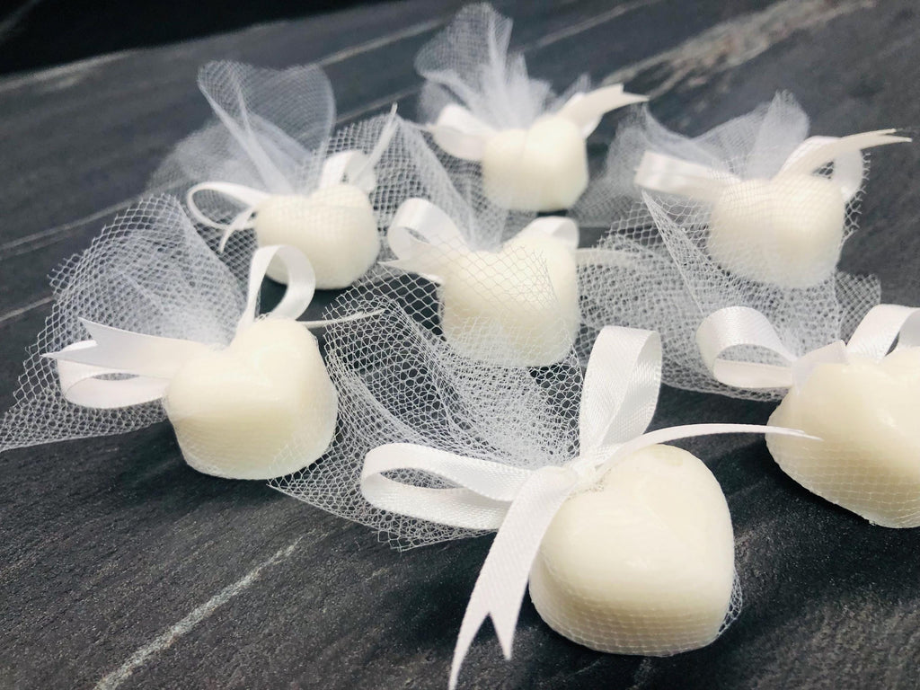 SAVON en forme de Cœur avec tulle/MARQUE-PLACE MARIAGE/petits savons/marque-place personnalisé/petits cadeaux pour les invités