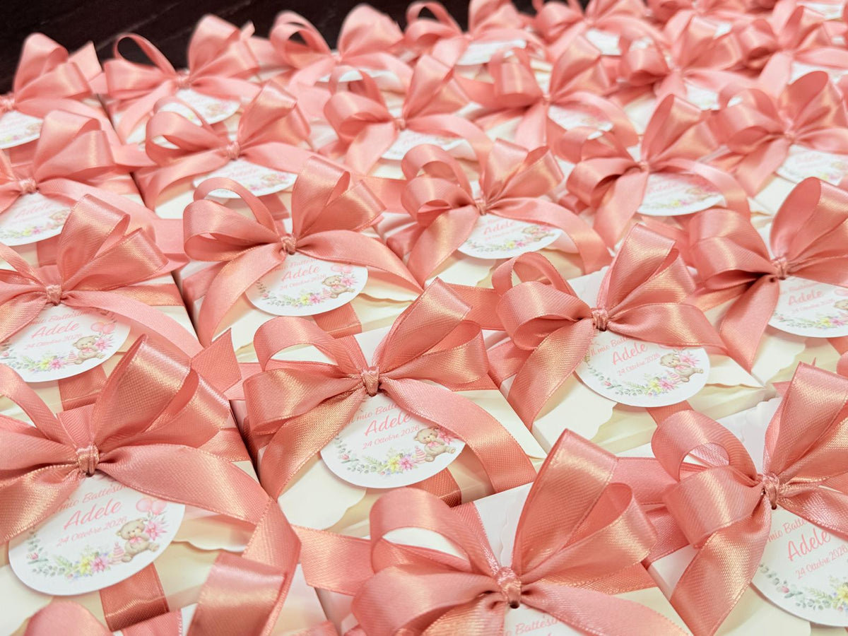 CANDELA Profumata "ORSETTO GRANDE + CAMPANELLINO" con Scatola, Confetti e Tag Personalizzato