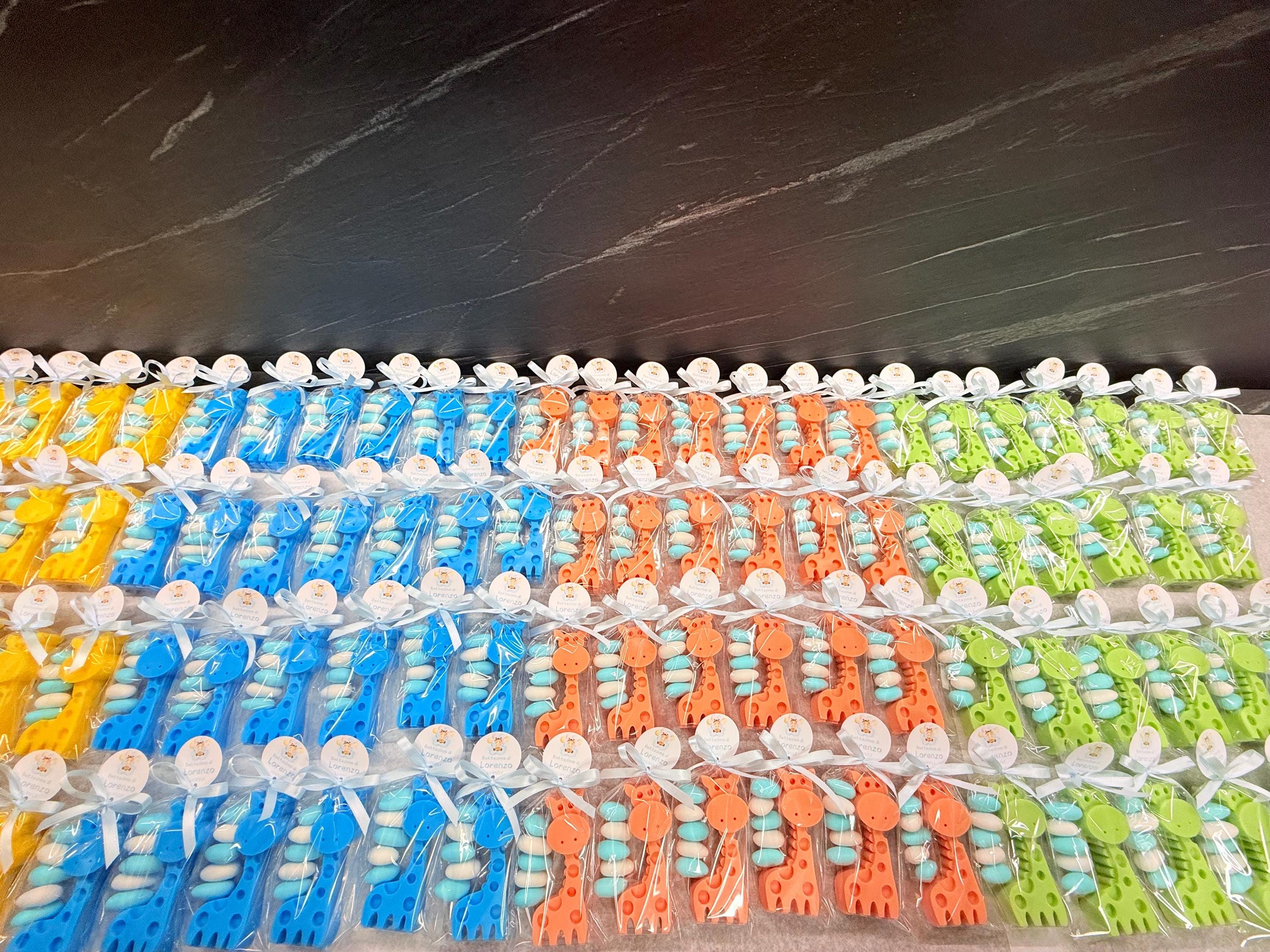 SAVON "GIRAFE" avec sachet transparent, 5 dragées et étiquette personnalisée