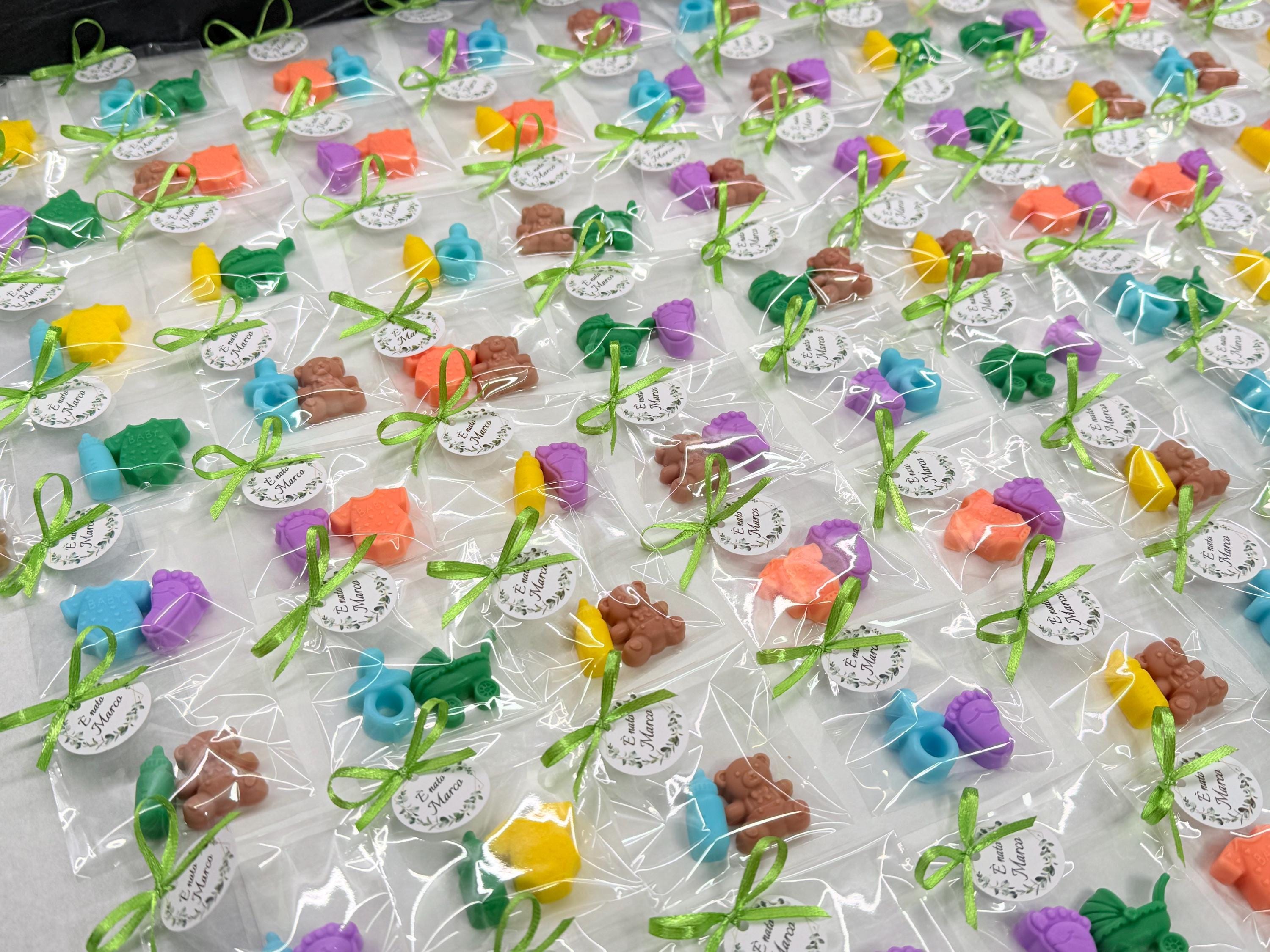 Lot de mini-savons "Naissance" avec sachet transparent et étiquette personnalisée