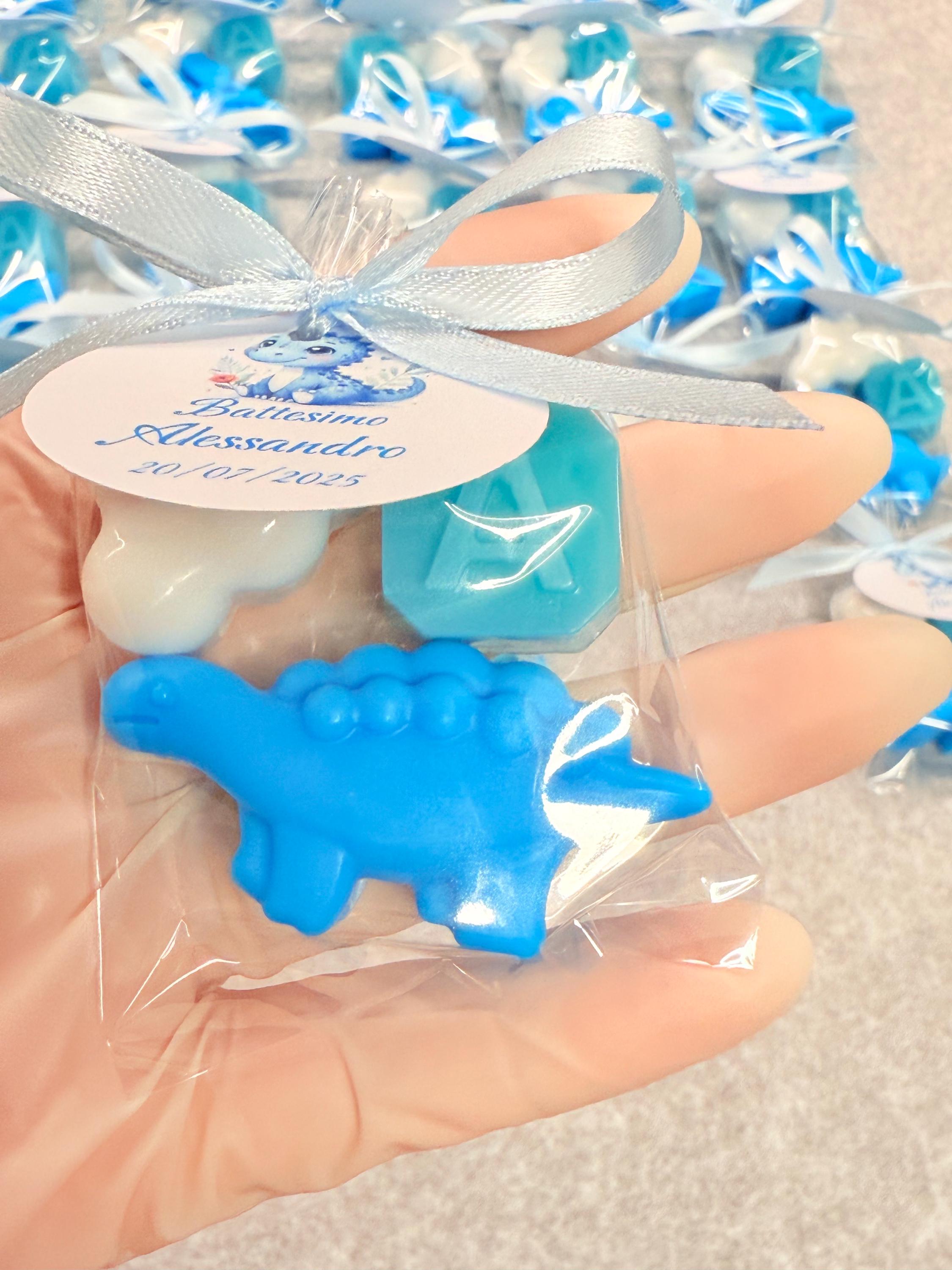 MÉLANGE de 3 SAVONNETTES avec sachet transparent/dragées baptême/naissance/baby shower/anniversaire enfants/dinosaure/nuage/lettre/