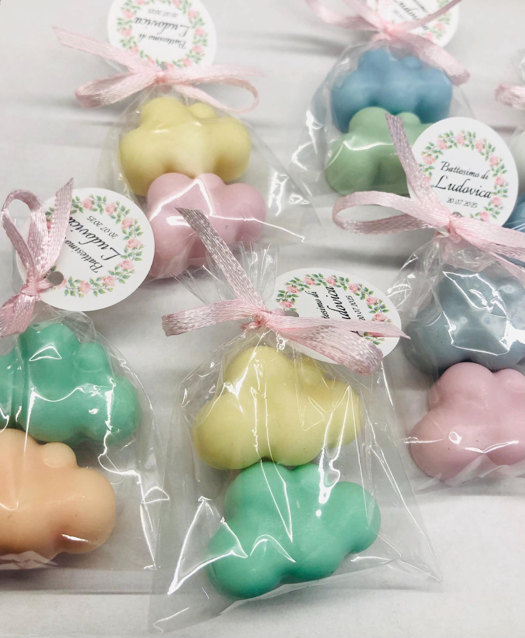 2 MINI SAVONNETTES "NUVOLA" avec sachet transparent et étiquette personnalisée