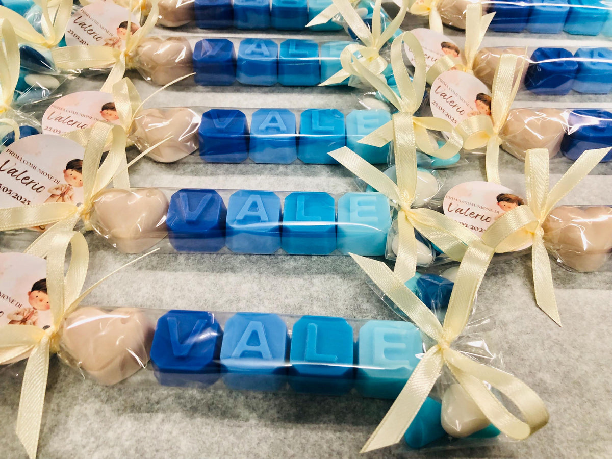 Lettere di sapone personalizzate per bomboniera battesimo comunione cresima con confetti