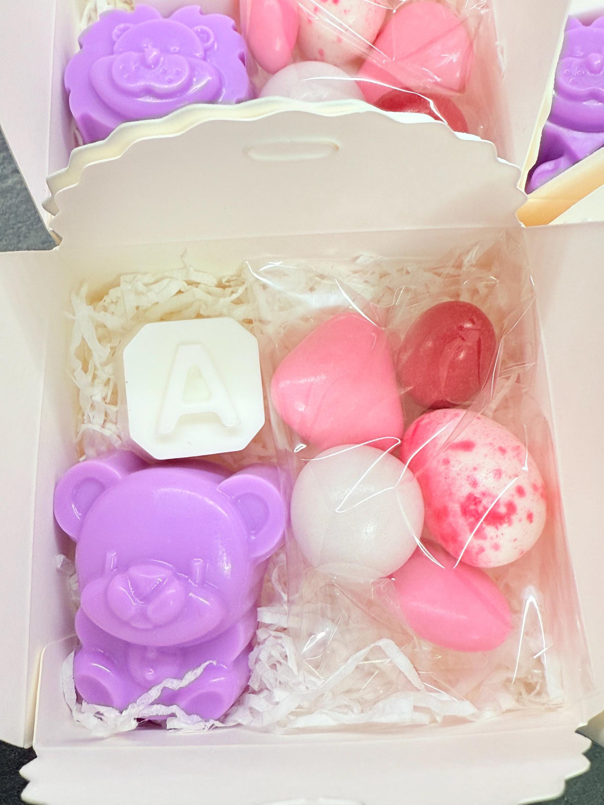 SAPONE "ANIMALETTI + LETTERA" con scatola, Confetti e tag personalizzato