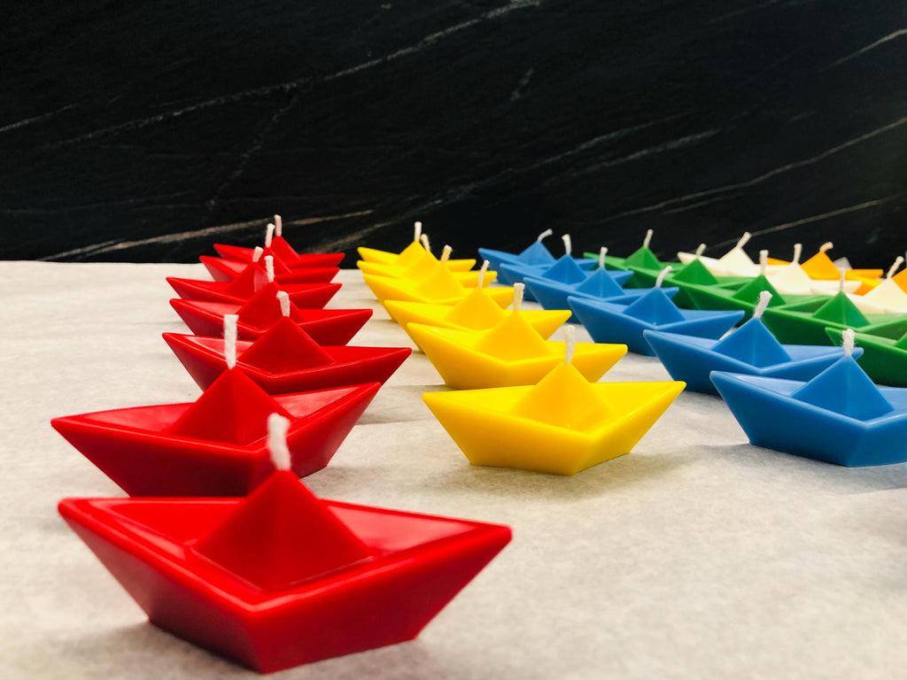 SCENTED BOAT CANDLE/christening favors/birth/baby shower/children's birthday/communion/confirmation/wedding/soy wax/handmade