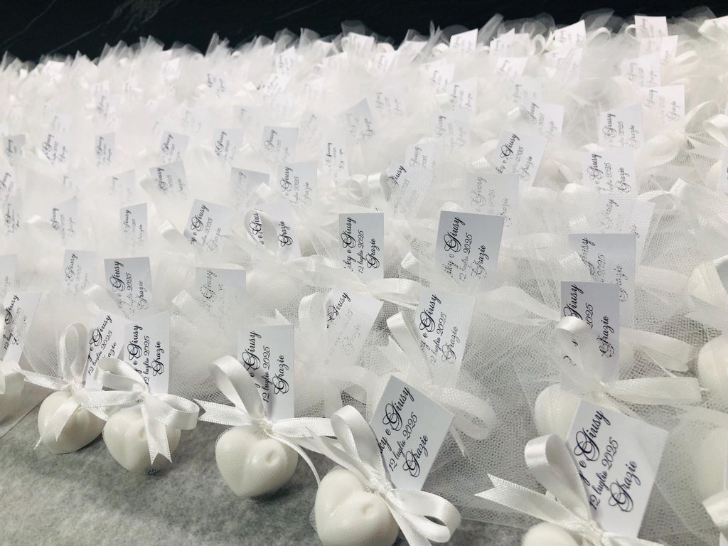 SAVON en forme de Cœur avec tulle/MARQUE-PLACE MARIAGE/petits savons/marque-place personnalisé/petits cadeaux pour les invités