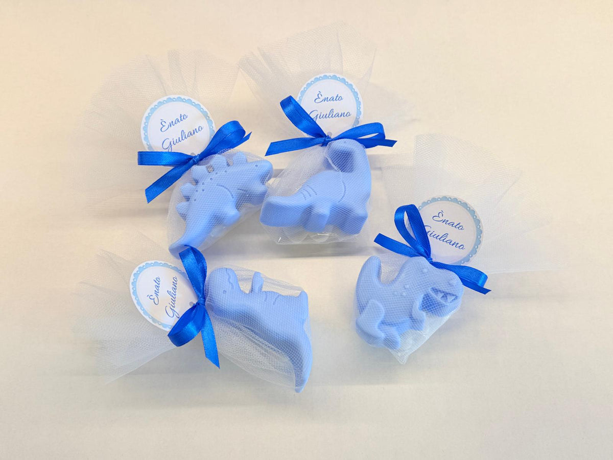 Sapone dinosauro artigianale profumato in vari colori con tulle – regalo per compleanno e nascita bimbi