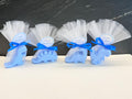 Sapone dinosauro grande con tulle, confetti al cioccolato e tag personalizzato – bomboniera per battesimo e nascita